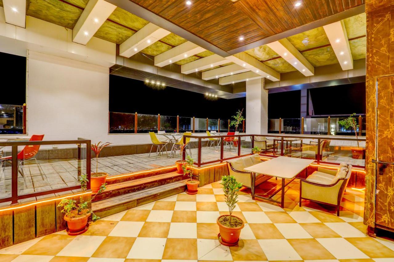 Hotel Shree Nanda Udaipur Exterior photo