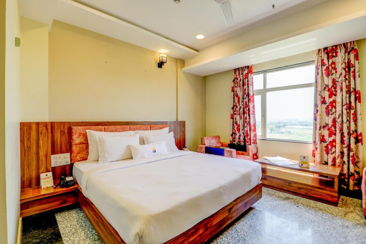 Hotel Shree Nanda Udaipur Exterior photo