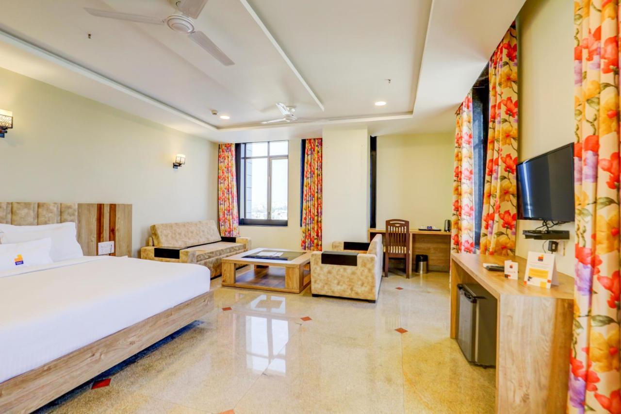 Hotel Shree Nanda Udaipur Exterior photo